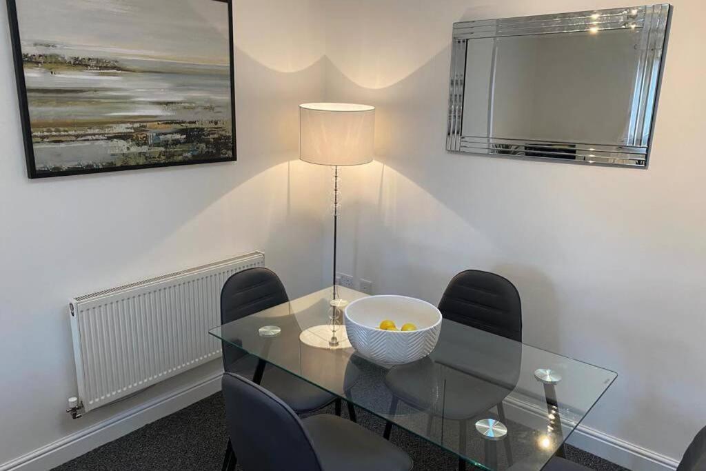 Alicia Newport By Mia Living 2 Bedroom Apartment With Dedicated Parking Zewnętrze zdjęcie